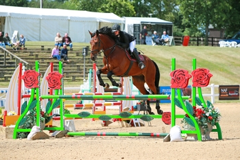 Emma Jo Slater takes first and second in the Nupafeed Supplements Senior Discovery Second Round at Hartpury University
